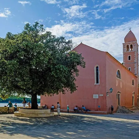 Casa Angeli In Banjol - Haus Fuer 4-5 Personen Rab Town
